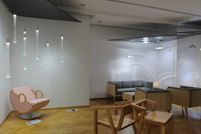 ZOOM NA DESIGN -  