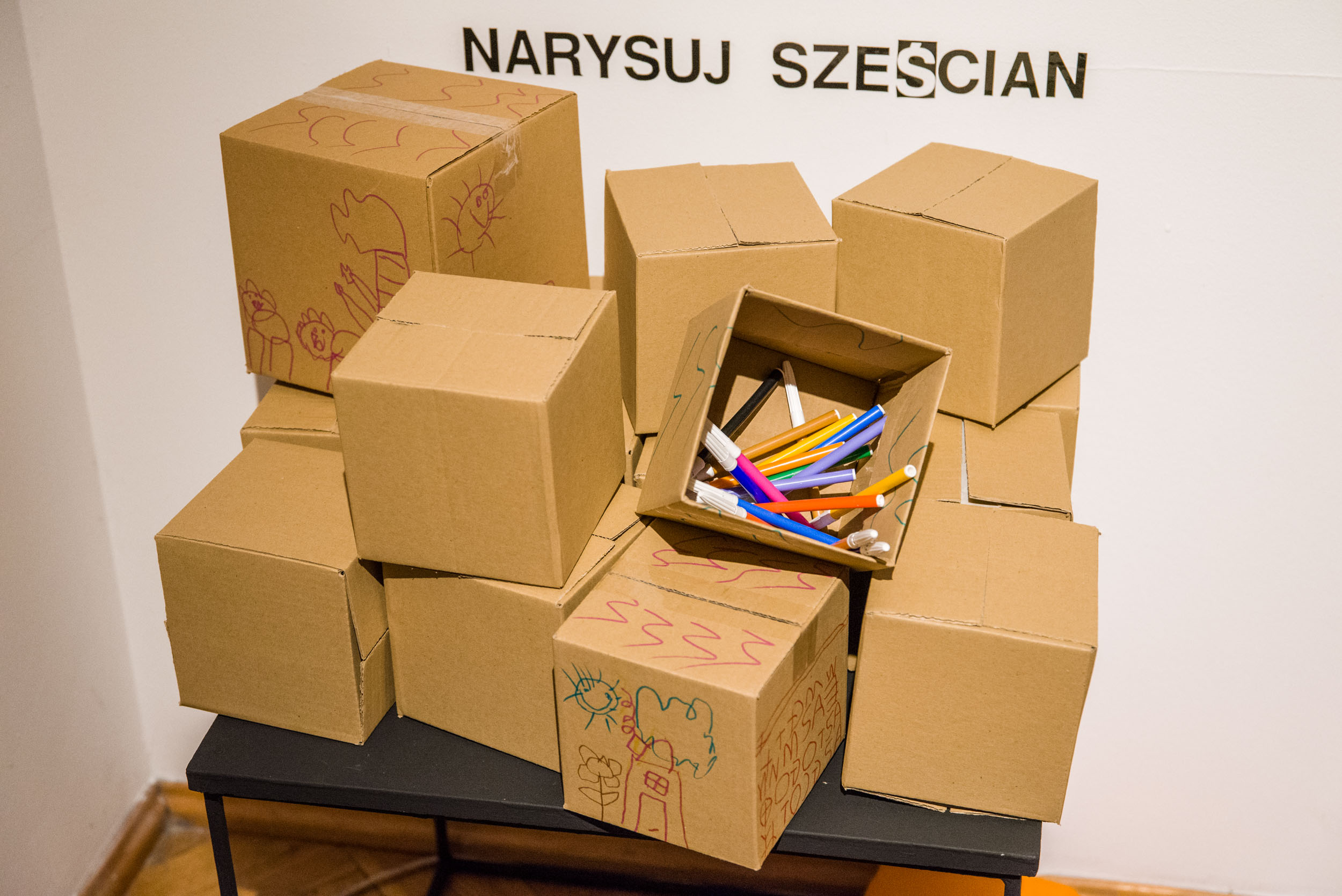 SZEŚCIAN -  Michał Kupisz